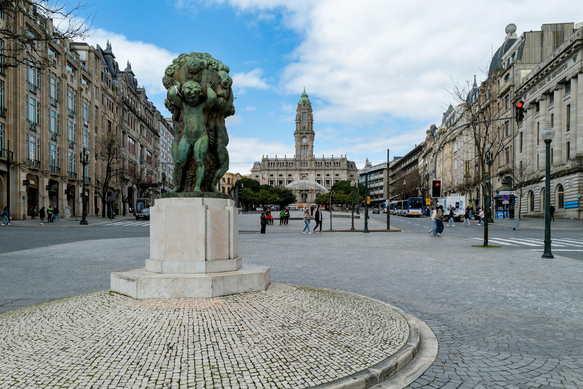 View of Porto City Hall and sculpture at Avenida dos Aliados, a Porto landmark.